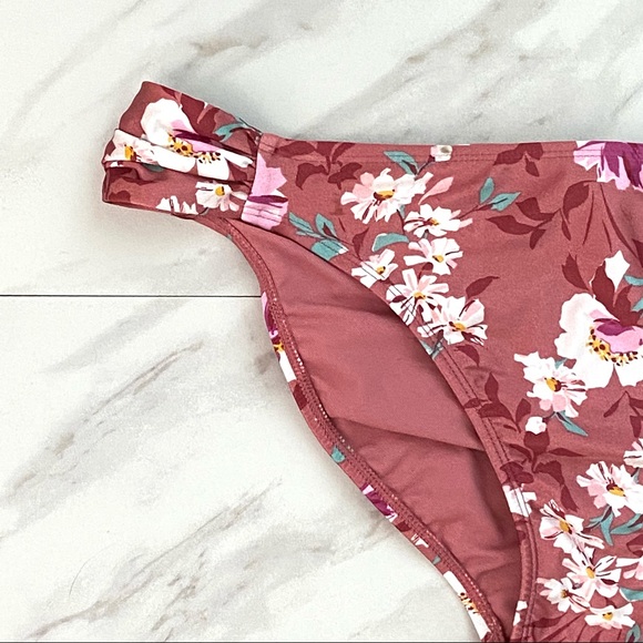 Xhilaration Floral Juniors' Cheeky Bikini Bottom - Picture 4 of 10